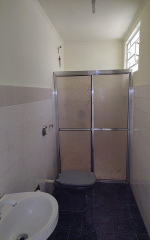 Apartamento para alugar com 71m², 1 quarto e sem vagaBanheiro
