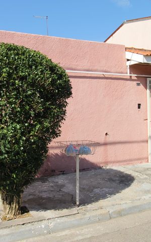 Casa para alugar com 100m², 3 quartos e 3 vagasFachada
