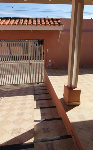 Casa para alugar com 100m², 3 quartos e 3 vagasQuintal