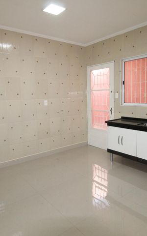 Casa para alugar com 100m², 3 quartos e 3 vagasCozinha