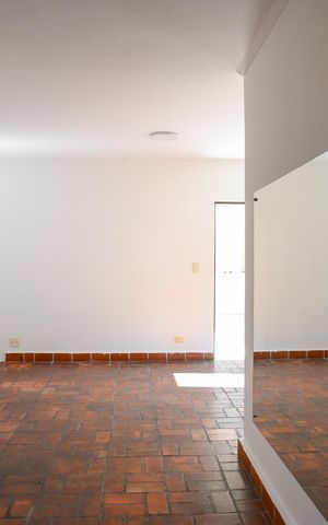 Casa à venda com 220m², 3 quartos e 2 vagas Casa à venda com 220m², 3 quartos e 2 vagasQuarto 3 - Suite