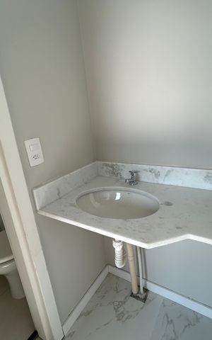 Apartamento à venda com 32m², 1 quarto e sem vagaBanheiro