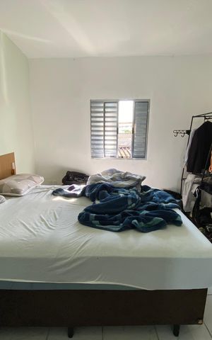 Casa à venda com 142m², 4 quartos e 2 vagas Casa à venda com 142m², 4 quartos e 2 vagasCasa 2 - Quarto
