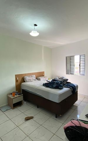 Casa à venda com 142m², 4 quartos e 2 vagas Casa à venda com 142m², 4 quartos e 2 vagasCasa 2 - Quarto