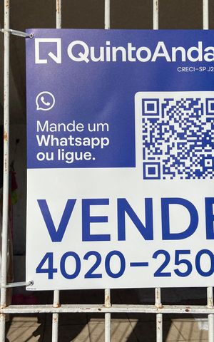 Casa à venda com 142m², 4 quartos e 2 vagas Casa à venda com 142m², 4 quartos e 2 vagasInstalação da Placa - cod WYNY - 1242