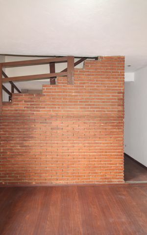 Casa à venda com 260m², 3 quartos e 1 vagaSala