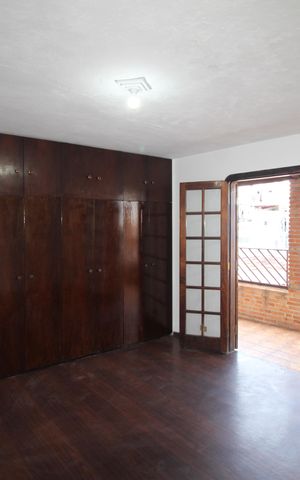 Casa à venda com 260m², 3 quartos e 1 vagaQuarto 1