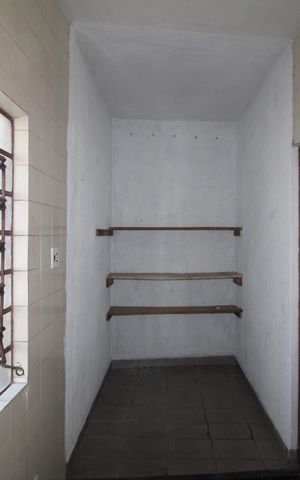 Casa à venda com 260m², 3 quartos e 1 vagaÁrea de Serviço
