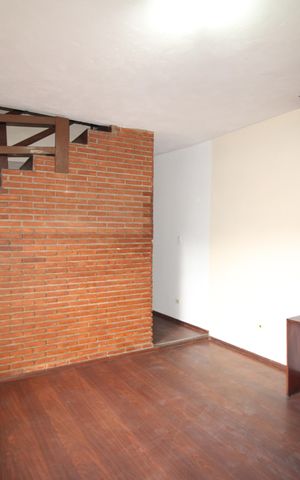 Casa à venda com 260m², 3 quartos e 1 vagaSala