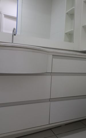 Apartamento para alugar com 76m², 3 quartos e 1 vagaBanheiro 