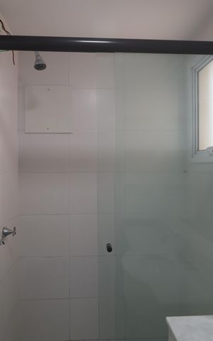 Apartamento para alugar com 76m², 3 quartos e 1 vagaBanheiro 
