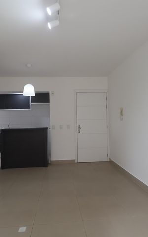 Apartamento para alugar com 76m², 3 quartos e 1 vagaSala 