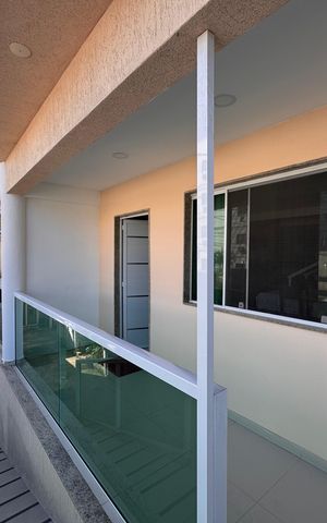 Casa à venda com 151m², 3 quartos e 2 vagas Casa à venda com 151m², 3 quartos e 2 vagasVaranda