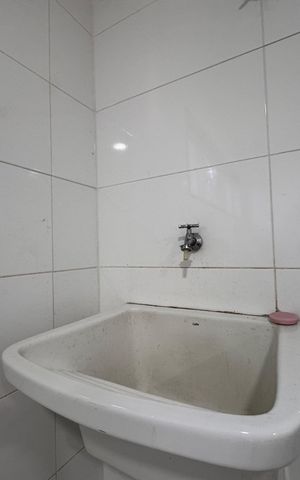 Casa à venda com 151m², 3 quartos e 2 vagas Casa à venda com 151m², 3 quartos e 2 vagasCozinha e Área de Serviço