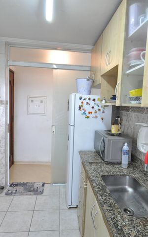 Apartamento à venda com 49m², 2 quartos e 1 vagaCozinha