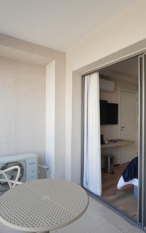 Studio à venda com 32m², 1 quarto e sem vagaVaranda