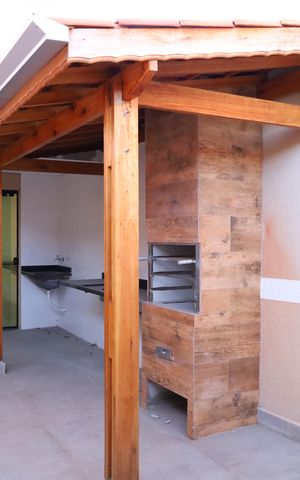 Casa à venda com 135m², 3 quartos e 2 vagasQuintal e Churrasqueira