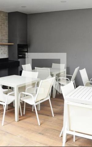 Apartamento à venda com 39m², 2 quartos e sem vaga Apartamento à venda com 39m², 2 quartos e sem vagaÁrea comum - Churrasqueira
