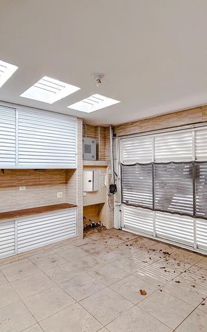 Casa à venda com 110m², 3 quartos e 1 vagaGaragem
