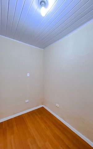 Casa à venda com 110m², 3 quartos e 1 vagaQuarto de Serviço