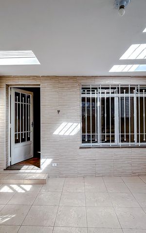 Casa à venda com 110m², 3 quartos e 1 vagaGaragem