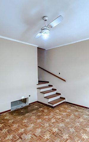 Casa à venda com 110m², 3 quartos e 1 vagaSala