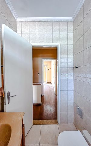 Casa à venda com 110m², 3 quartos e 1 vagaBanheiro