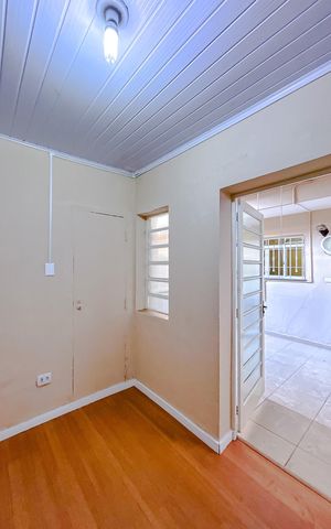 Casa à venda com 110m², 3 quartos e 1 vagaQuarto de Serviço