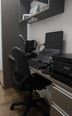 Apartamento à venda com 57m², 2 quartos e 2 vagas Apartamento à venda com 57m², 2 quartos e 2 vagasEscritório
