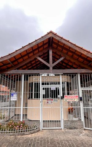 Apartamento à venda com 56m², 2 quartos e 1 vagaFachada + plaquinha