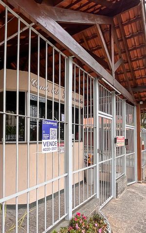 Apartamento à venda com 56m², 2 quartos e 1 vagaFachada + plaquinha