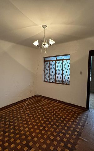 Casa à venda com 130m², 3 quartos e sem vaga