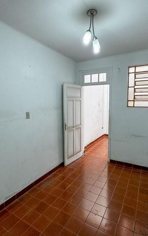 Casa à venda com 130m², 3 quartos e sem vaga