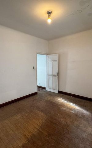 Casa à venda com 130m², 3 quartos e sem vaga