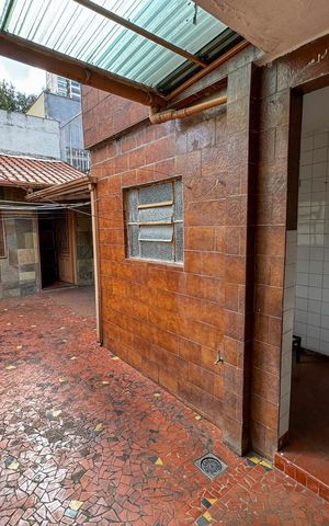 Casa à venda com 130m², 3 quartos e sem vaga