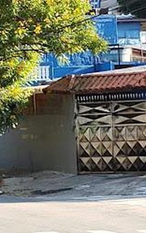 Casa à venda com 162m², 3 quartos e 5 vagas
