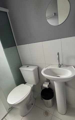 Apartamento para alugar com 47m², 2 quartos e 1 vaga Apartamento para alugar com 47m², 2 quartos e 1 vagaBanheiro