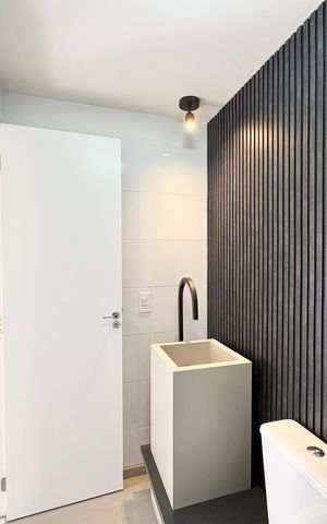 Apartamento à venda com 49m², 2 quartos e 1 vaga Apartamento à venda com 49m², 2 quartos e 1 vagaBanheiro