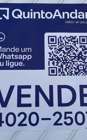 Casa à venda com 247m², 3 quartos e 6 vagas Casa à venda com 247m², 3 quartos e 6 vagasPlaca