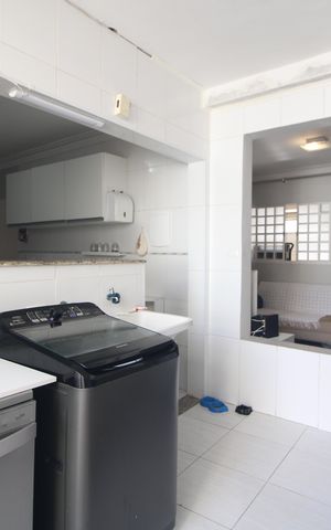 Casa à venda com 100m², 3 quartos e 2 vagasLavanderia