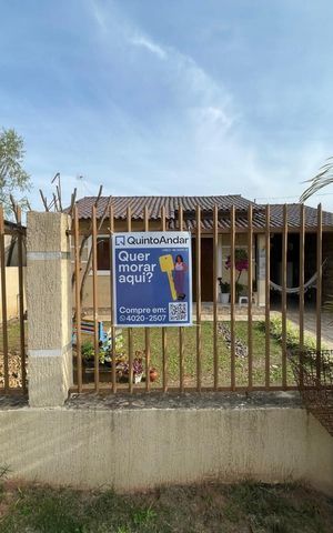 Casa à venda com 60m², 2 quartos e 2 vagas