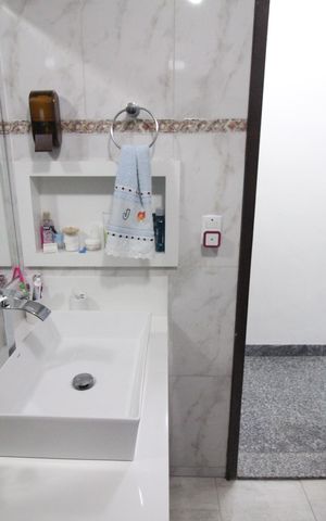 Casa à venda com 500m², 3 quartos e 3 vagasBanheiro
