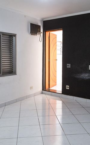 Casa para alugar com 282m², 4 quartos e 3 vagasQuarto 1 suíte