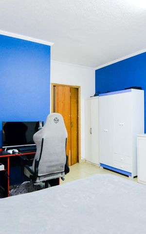 Casa à venda com 200m², 3 quartos e 2 vagasSuíte 1