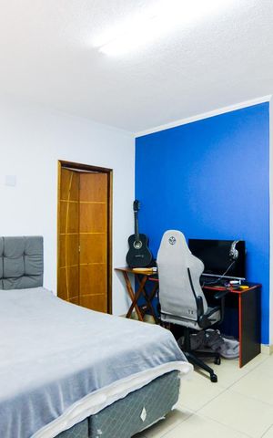 Casa à venda com 200m², 3 quartos e 2 vagasSuíte 1