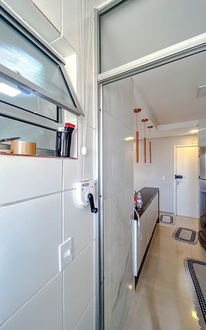 Apartamento à venda com 63m², 3 quartos e 1 vagaÁrea de Serviço