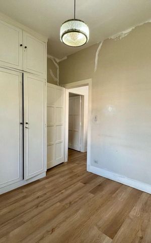 Casa à venda com 300m², 3 quartos e 5 vagas