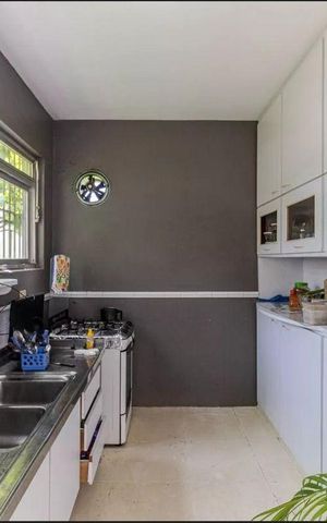 Casa à venda com 300m², 3 quartos e 5 vagas
