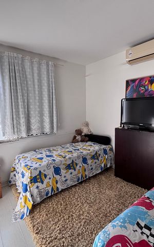 Casa de condomínio à venda com 210m², 5 quartos e 4 vagas Casa de condomínio à venda com 210m², 5 quartos e 4 vagasQuarto 3