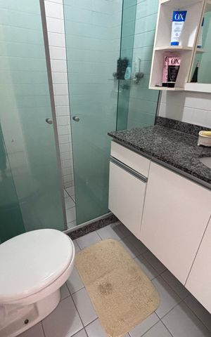 Casa de condomínio à venda com 210m², 5 quartos e 4 vagas Casa de condomínio à venda com 210m², 5 quartos e 4 vagasBanheiro